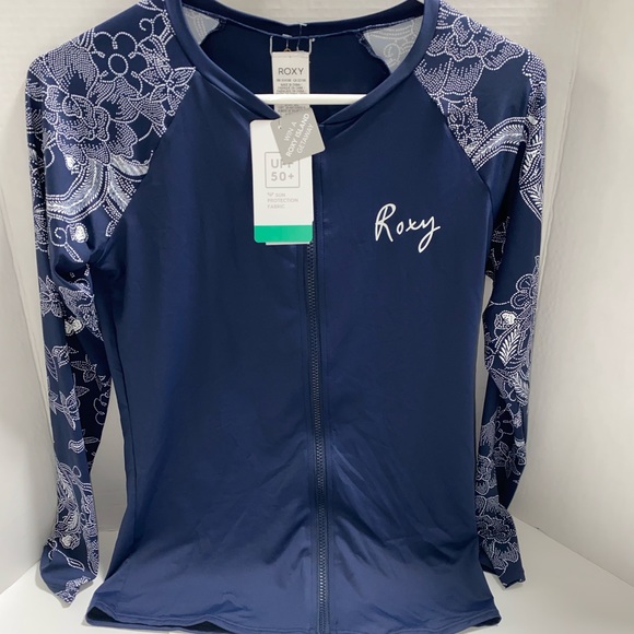 NWT Roxy Rashguard Long Sleeve New - Picture 2 of 7
